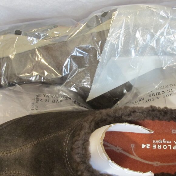 Easy Spirit Eselysse Dark Brown in 8.5N - Picture 2 of 8